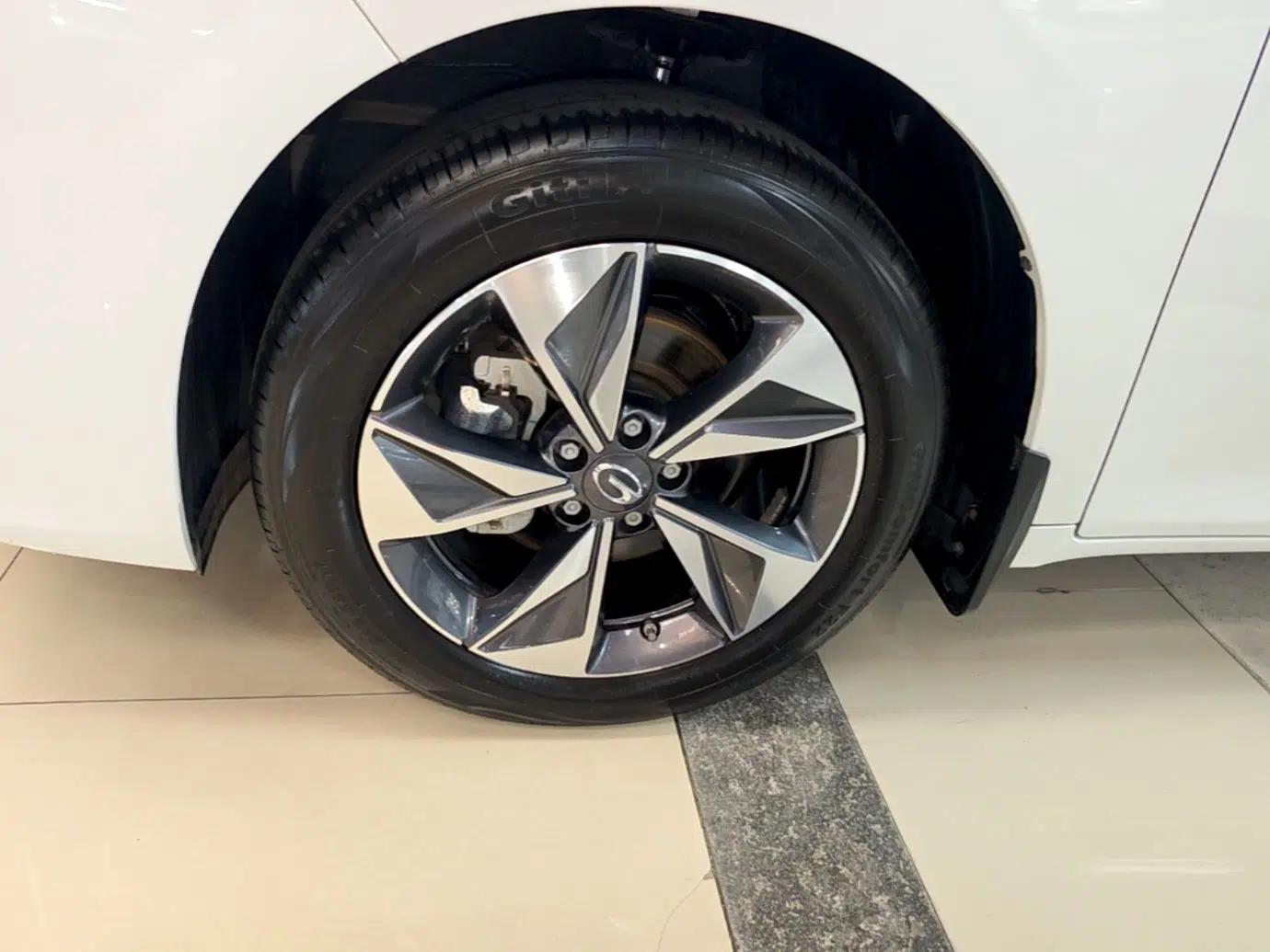 GAC Trumpchi M6 2023 PRO 270T DCT Luxury Edition — миниатюра 10