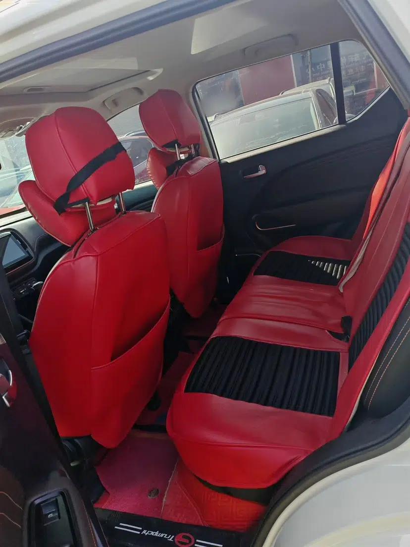 GAC Trumpchi GS3 2020 235T Automatic Comfort Edition — миниатюра 18