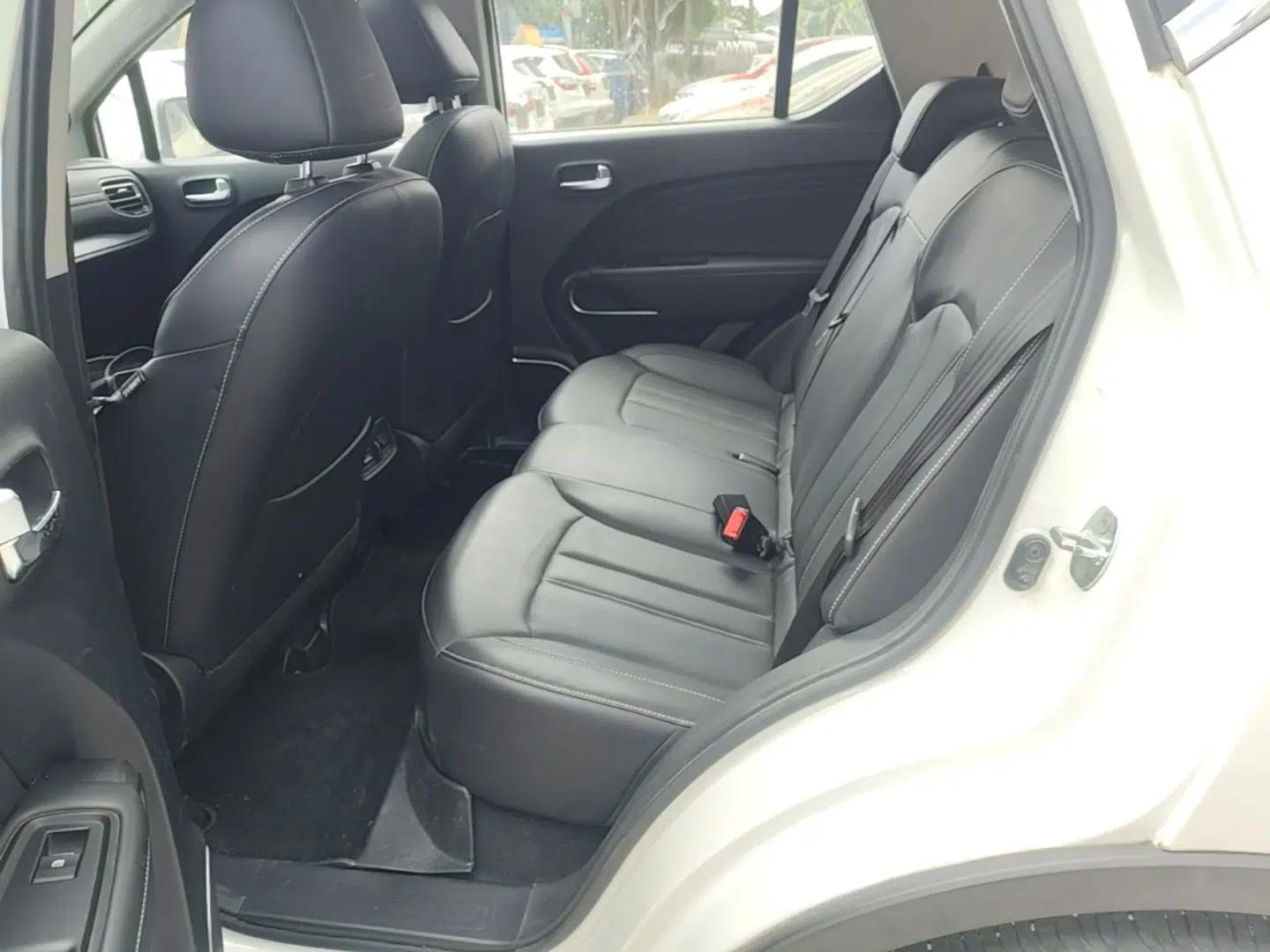 GAC Trumpchi GS3 2022 POWER 270T Automatic Luxury Edition — миниатюра 27