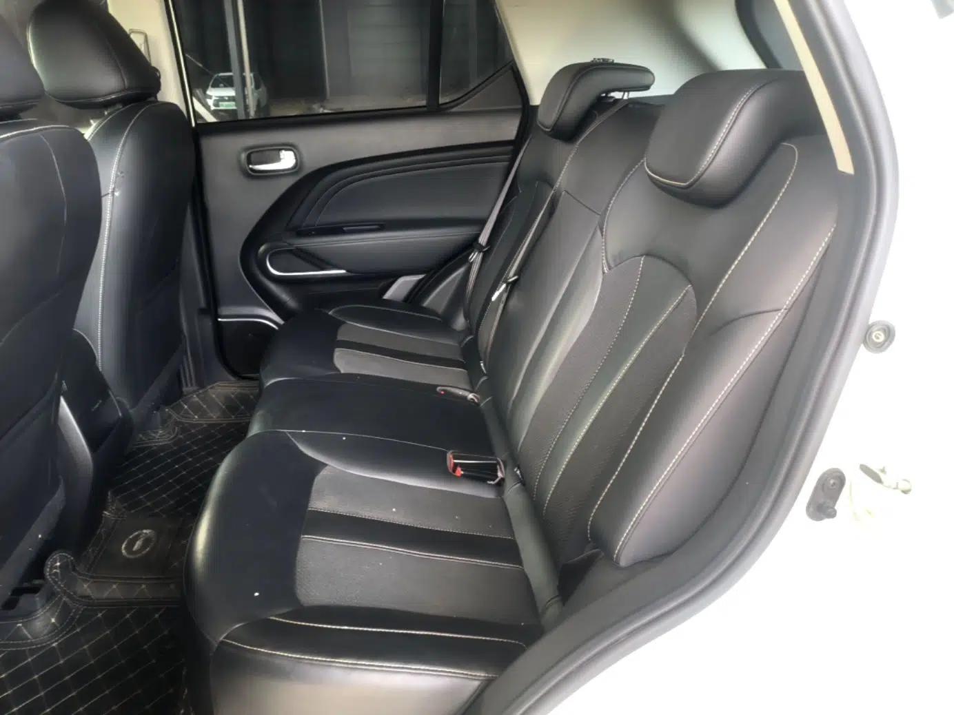 GAC Trumpchi GS3 2021 POWER 270T Automatic Sporty Edition — миниатюра 20