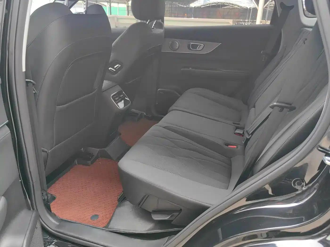 Chery Tiggo 8 PLUS 2025 290TGDI DCT Deluxe Edition — миниатюра 11