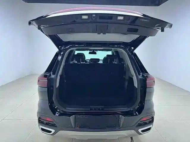 Chery Tiggo 8 2024 Glory Edition 230TCI Automatic Excellence Edition 7-seater — миниатюра 13