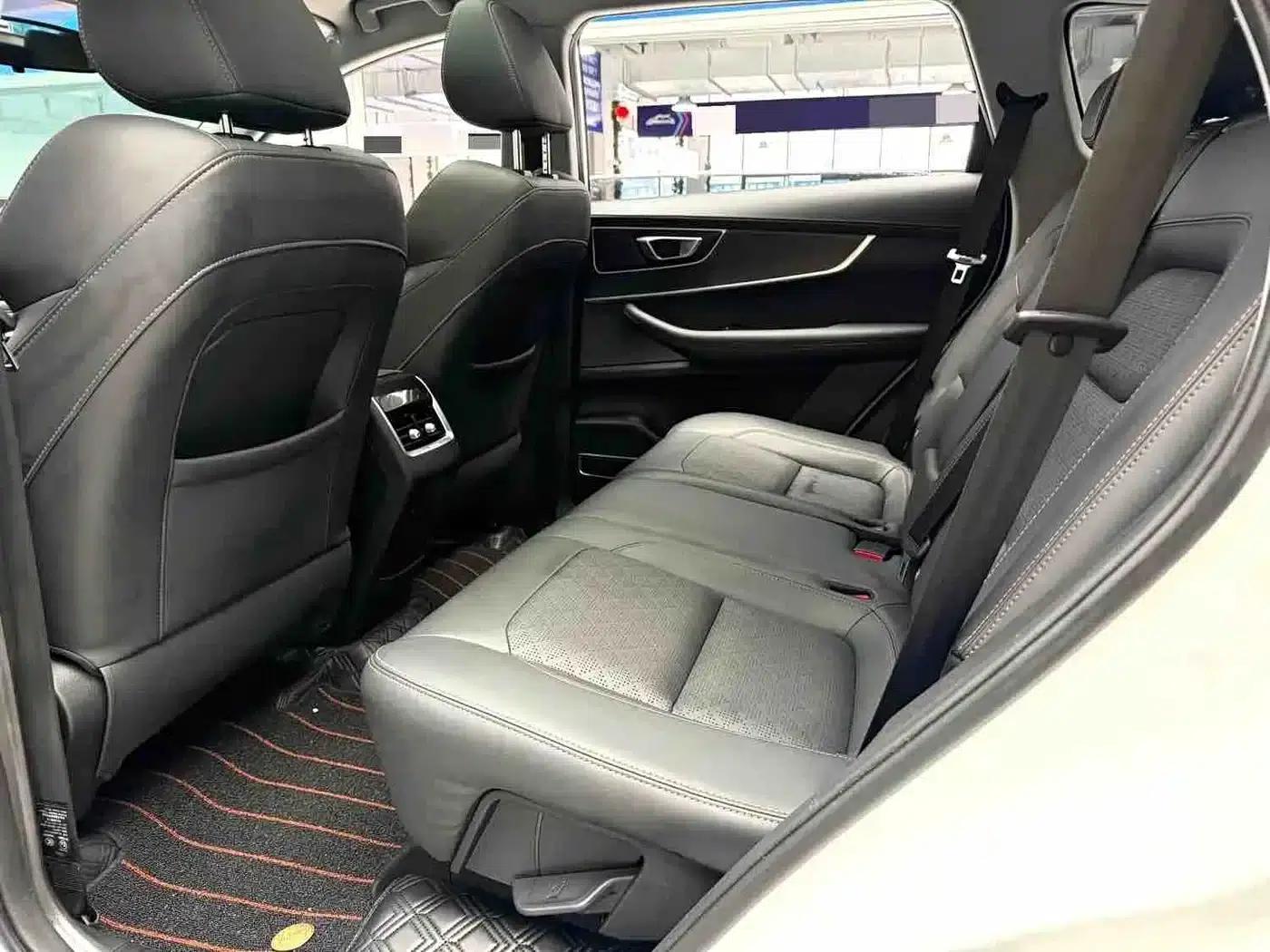 Chery Tiggo 8 2022 1.5TCI Automatic New Dynamic Edition 5-seater — миниатюра 9