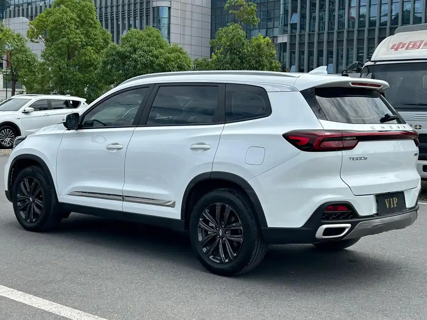 Chery Tiggo 8 2022 1.5TCI Automatic Premium Edition 7-Seater — миниатюра 15