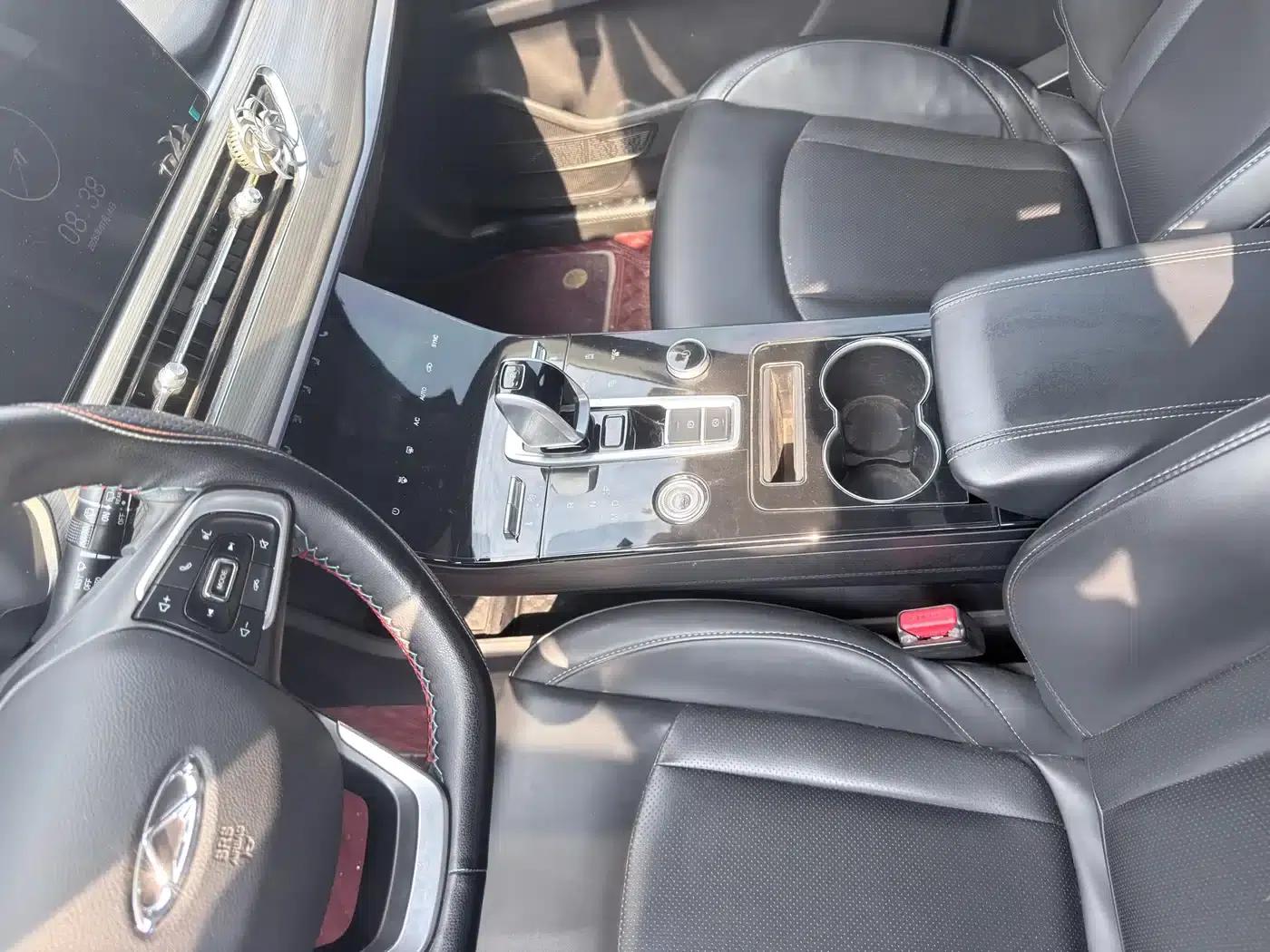 Chery Tiggo 8 2021 Kunpeng Edition 390TGDI Automatic Soaring Edition — миниатюра 5