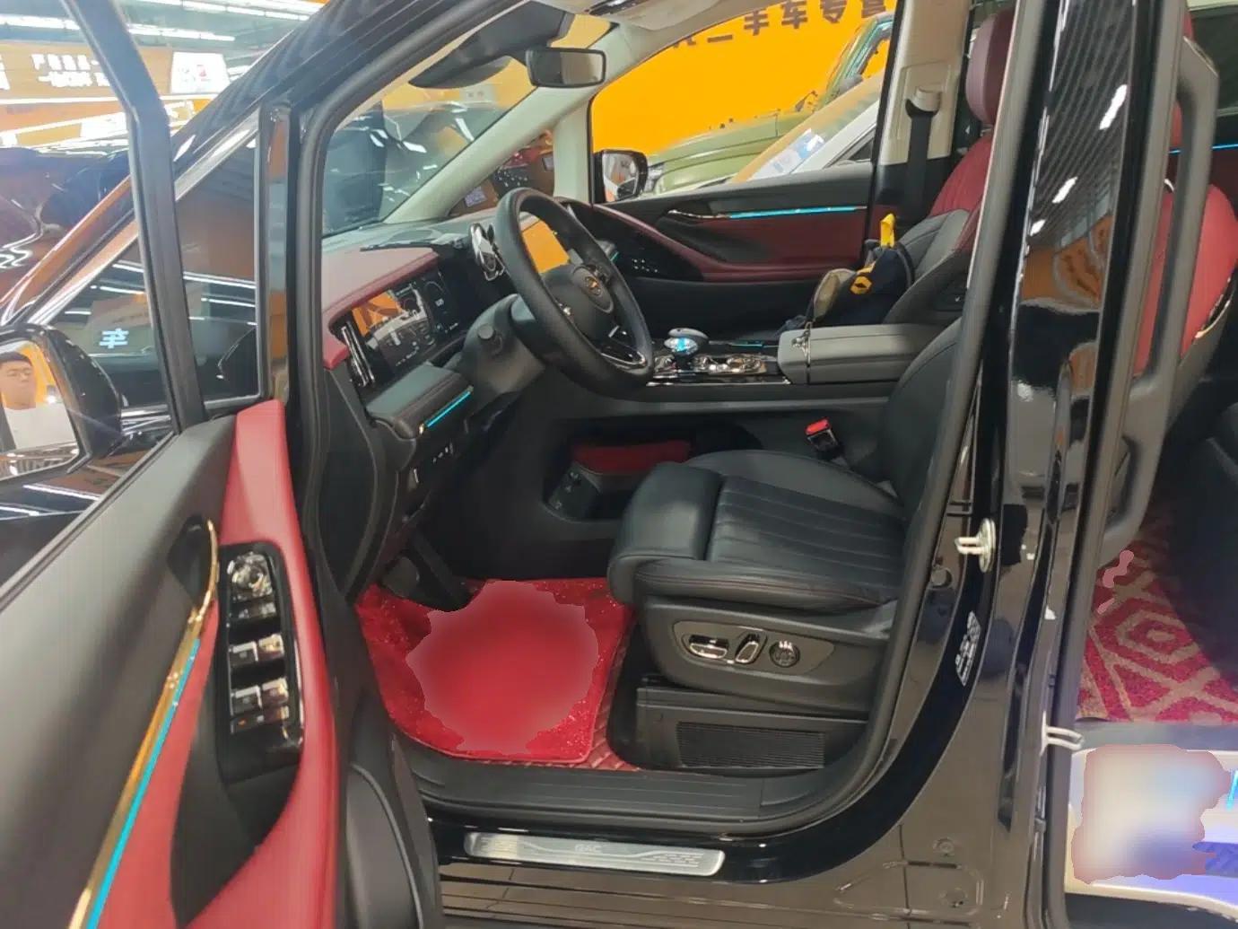 GAC Trumpchi E9 2024 E9 Champion Edition — миниатюра 17