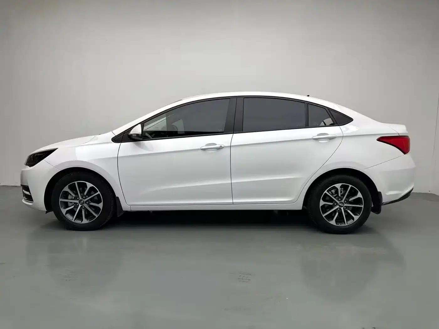 Chery Arrizo 5 2021 PRO 1.5L CVT Youth Edition — миниатюра 3