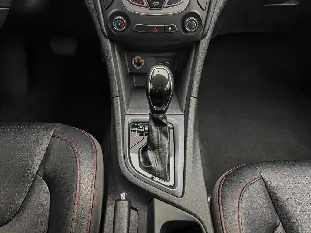 Chery Arrizo 5 2017 1.5L CVT Elite Edition — миниатюра 13