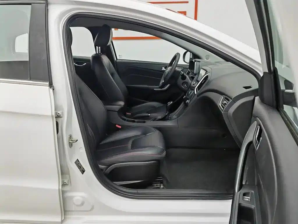 Chery Arrizo 5 2017 1.5L CVT Elite Edition — миниатюра 23