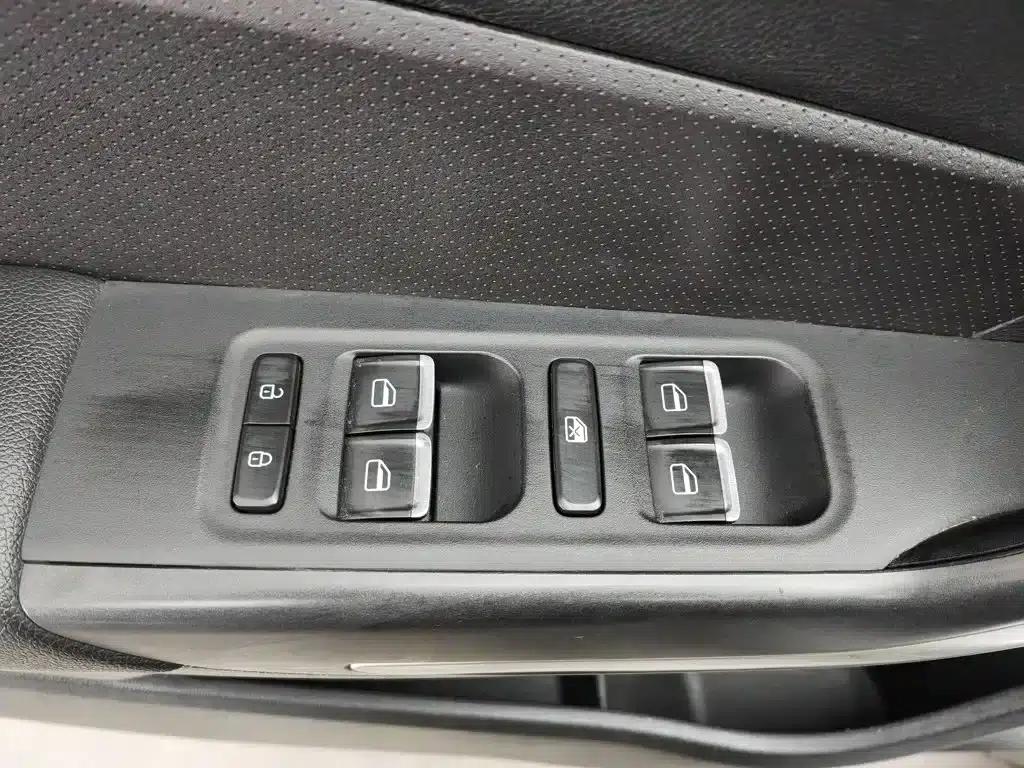 Chery Arrizo 5 2017 1.5L CVT Elite Edition — миниатюра 9