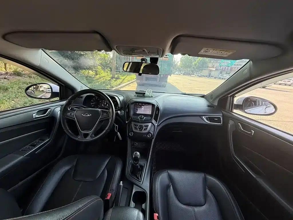 Chery Arrizo 5 2016 1.5L Manual Elite Edition — миниатюра 7