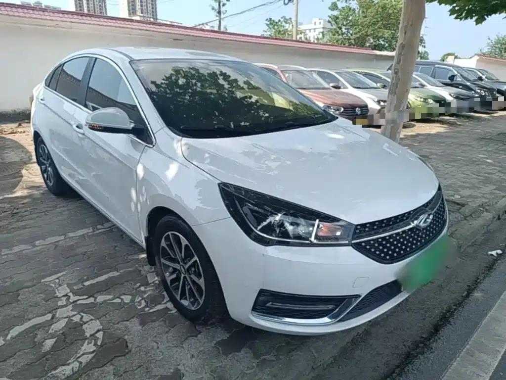 Chery Arrizo 5 2021 PRO 1.5L CVT Youth Edition — миниатюра 4