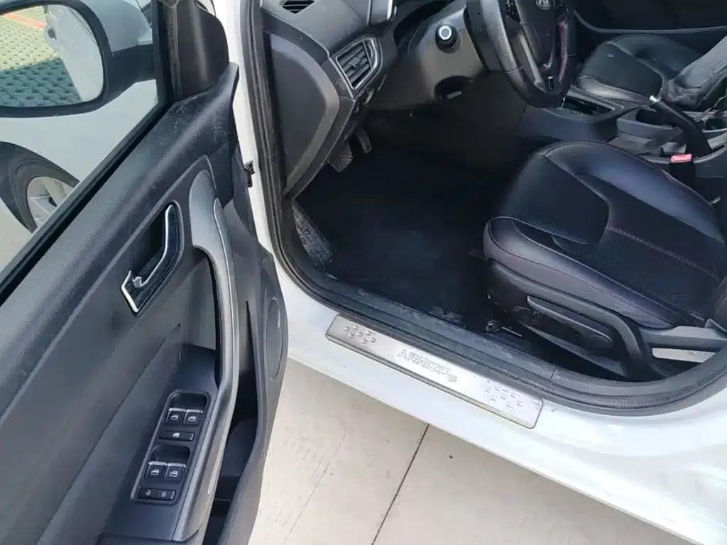 Chery Arrizo 5 2016 1.5L CVT Leading Edition — миниатюра 16