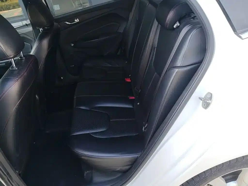 Chery Arrizo 5 2016 1.5L CVT Leading Edition — миниатюра 17