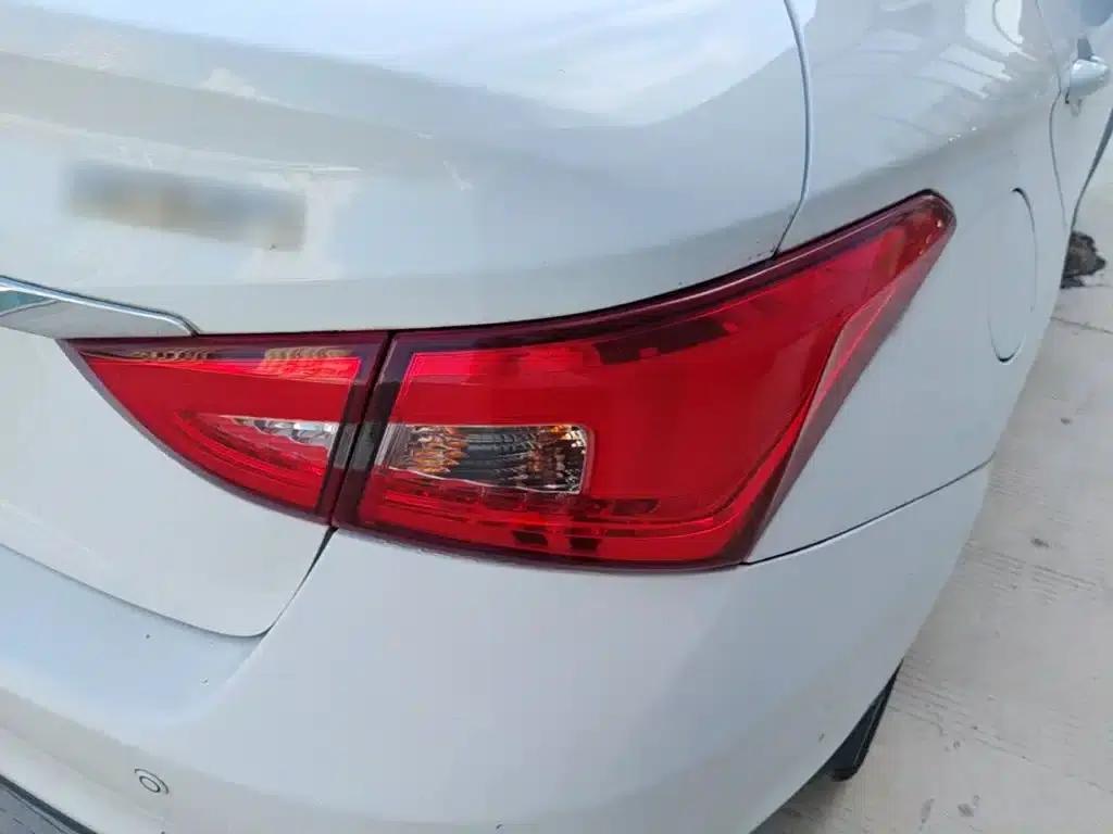 Chery Arrizo 5 2016 1.5L CVT Leading Edition — миниатюра 8