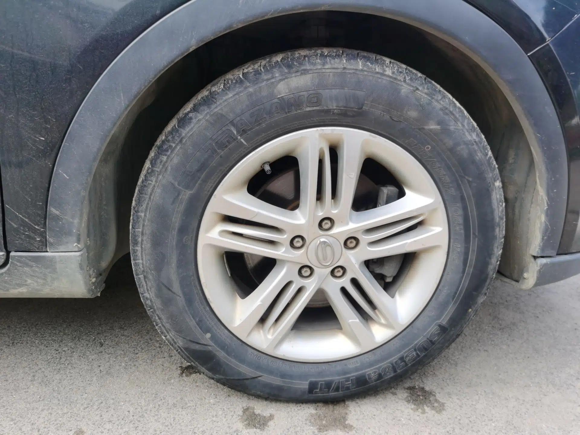 GAC Trumpchi GS5 2012 2.0L Automatic Two-Wheel Drive Luxury Edition — миниатюра 8