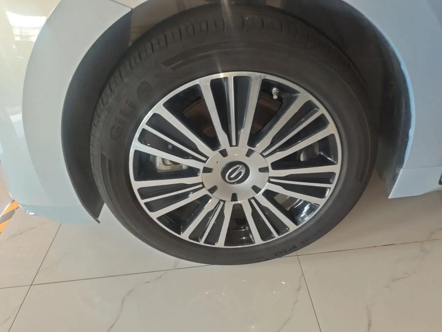 GAC Trumpchi E8 New Energy 2024 150km MAX+ — миниатюра 10
