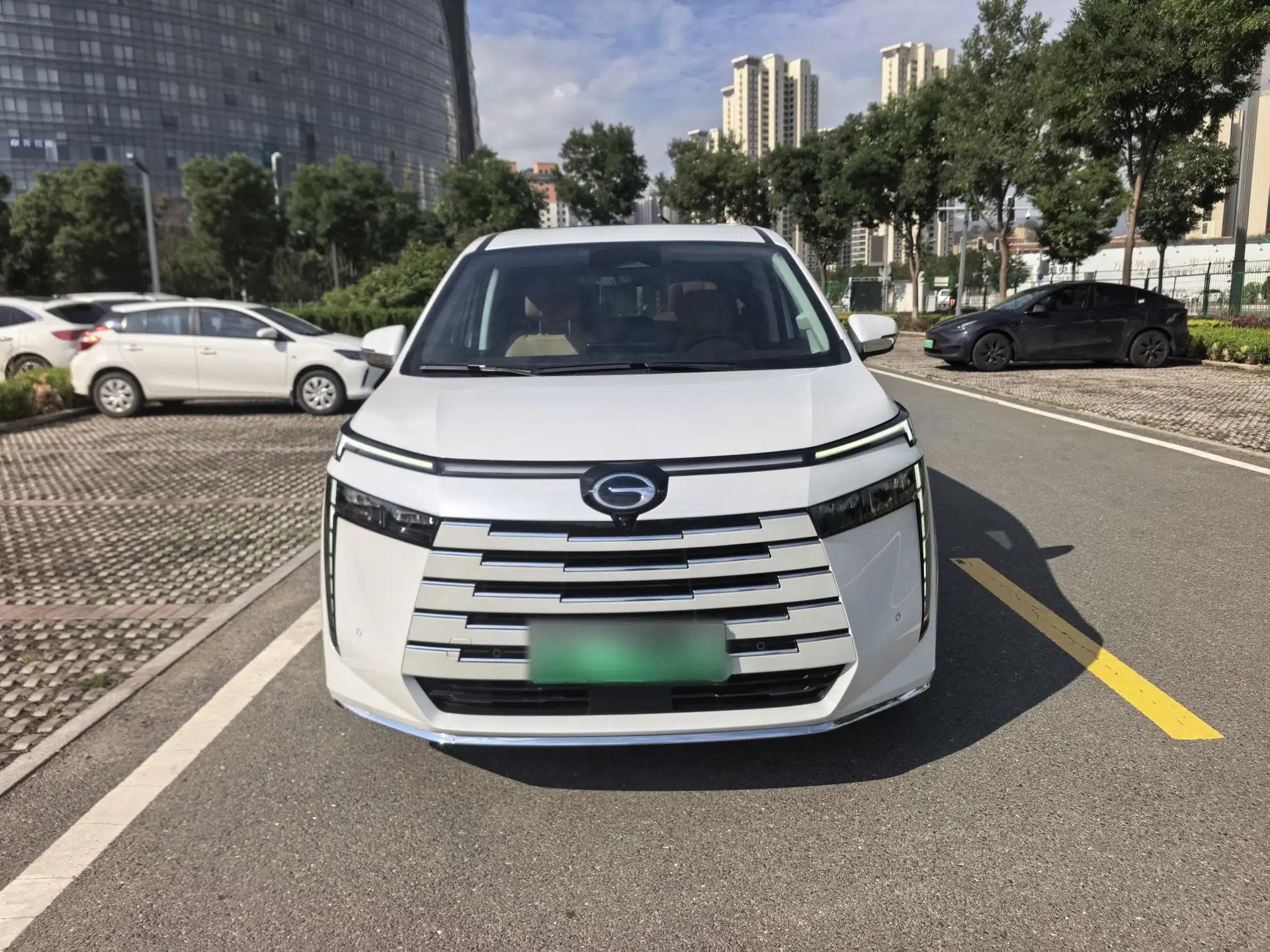 GAC Trumpchi E8 New Energy 2024 150km MAX+ — миниатюра 15