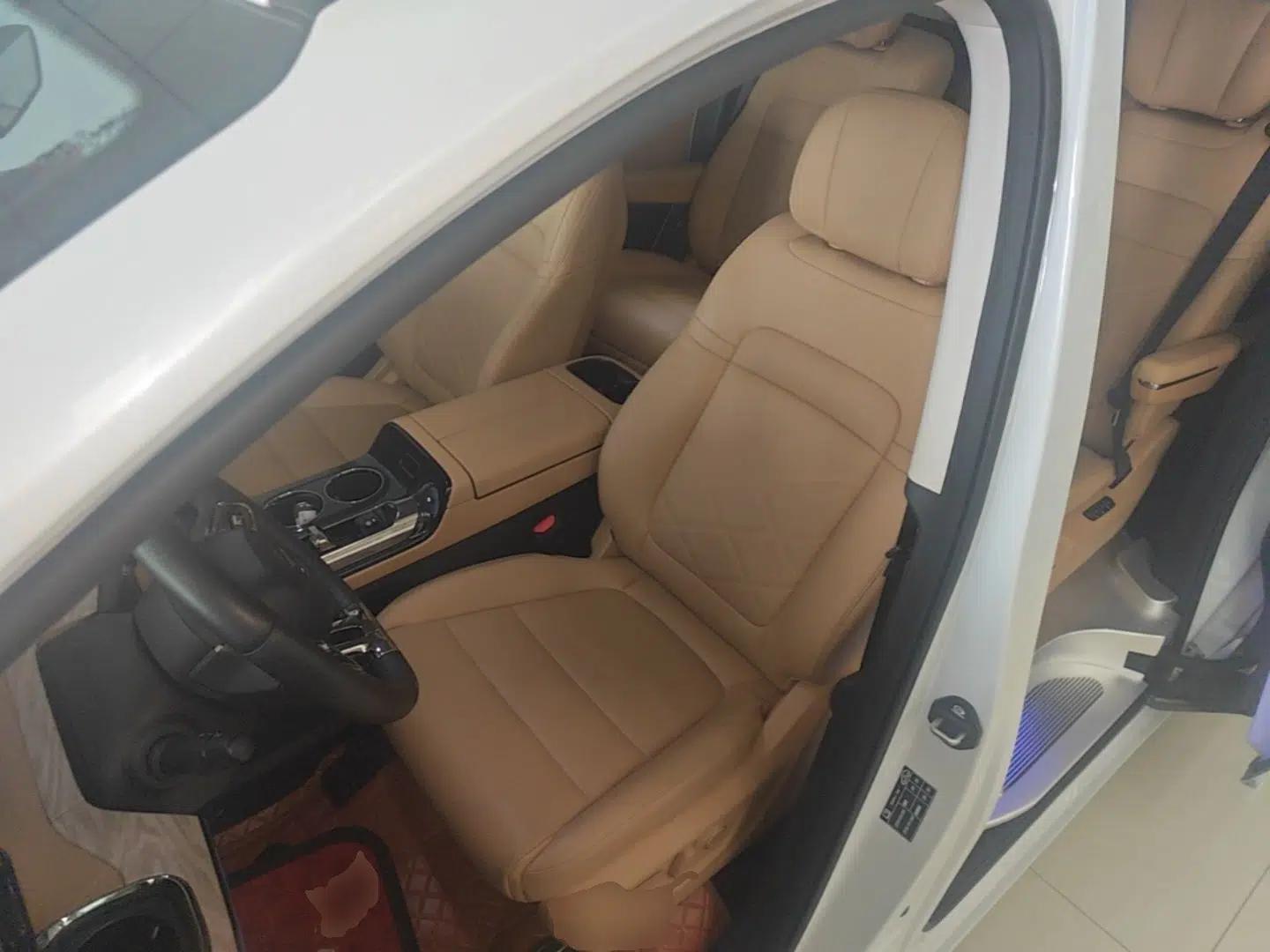 GAC Trumpchi E8 New Energy 2024 150km MAX+ — миниатюра 25