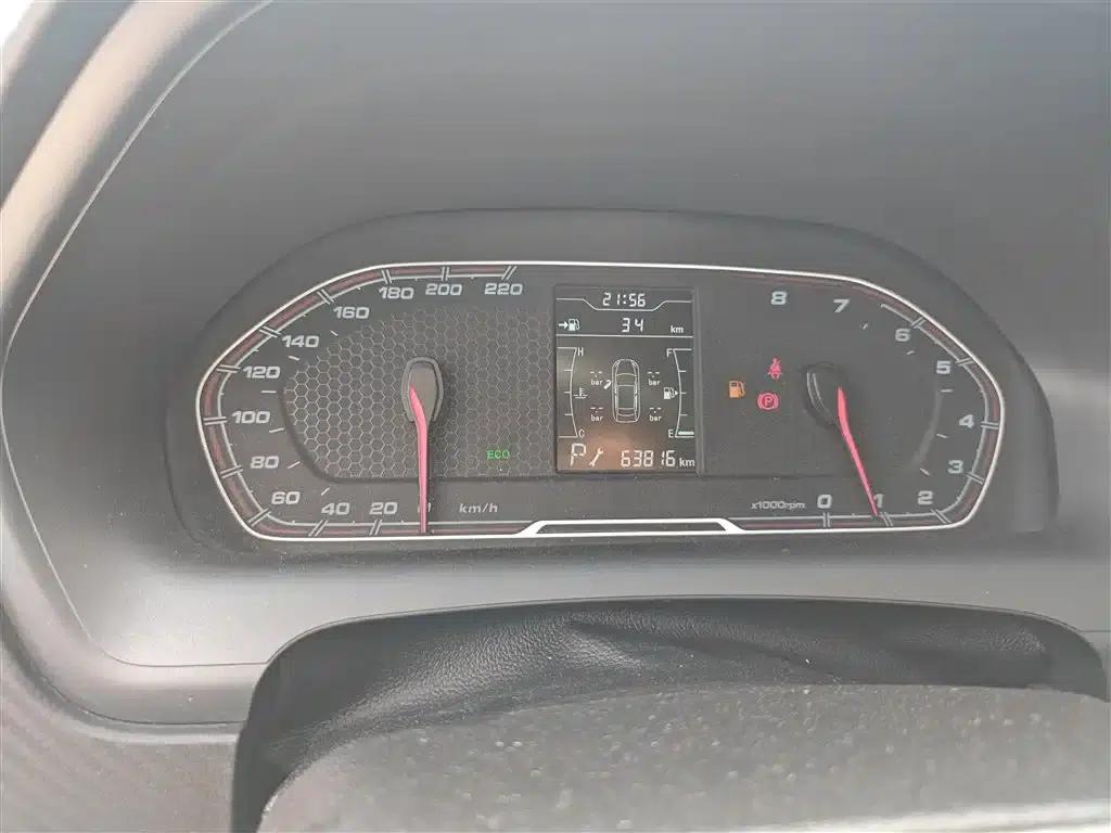 Chery Tiggo 3x 2020 Premium Edition 1.5L CVT Deluxe Edition — миниатюра 7