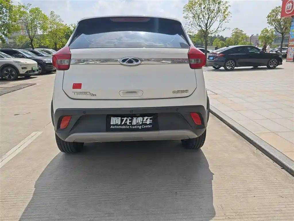 Chery Tiggo 3x 2020 Premium Edition 1.5L CVT Deluxe Edition — миниатюра 8