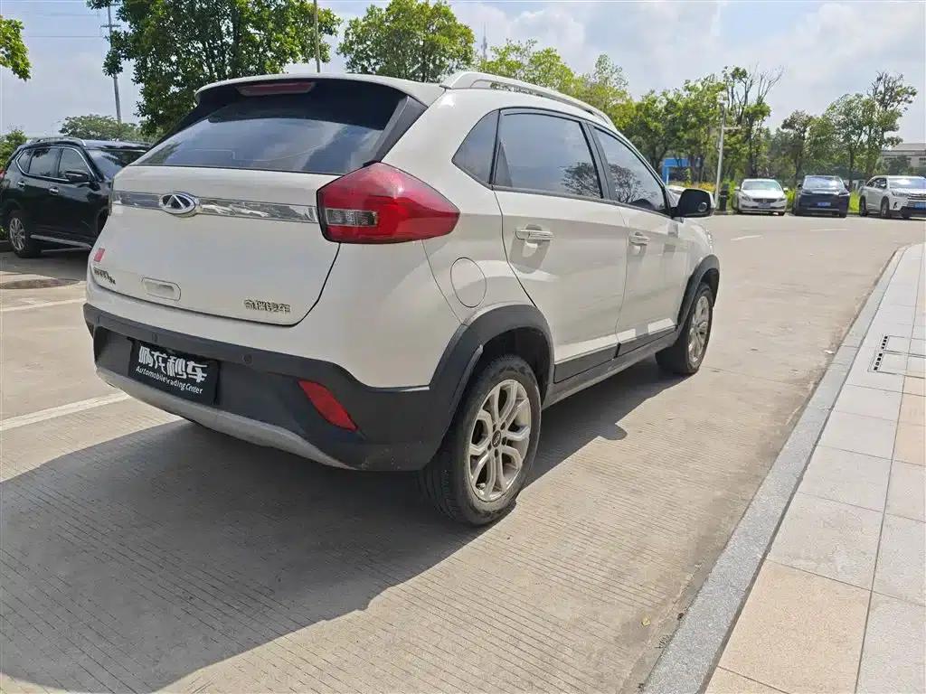 Chery Tiggo 3x 2020 Premium Edition 1.5L CVT Deluxe Edition — миниатюра 9