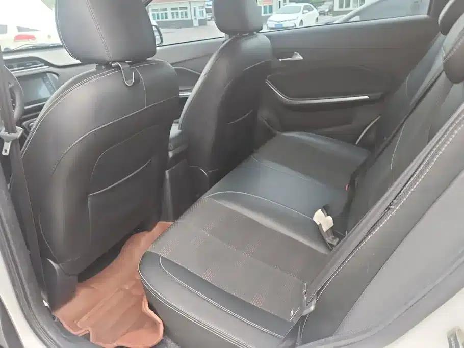 Chery Tiggo 3x 2020 Premium Edition 1.5L CVT Deluxe Edition — миниатюра 11