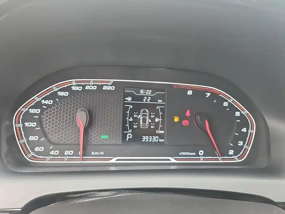 Chery Tiggo 3x 2020 Premium Edition 1.5L CVT Deluxe Edition — миниатюра 14