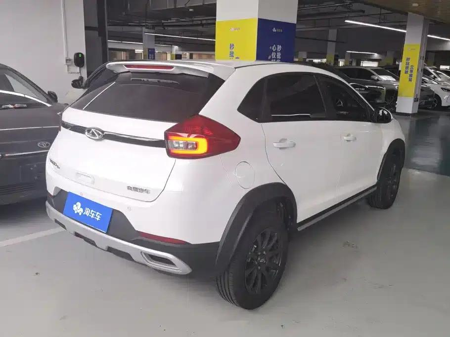 Chery Tiggo 3x 2024 1.5L CVT Premium Edition — миниатюра 3