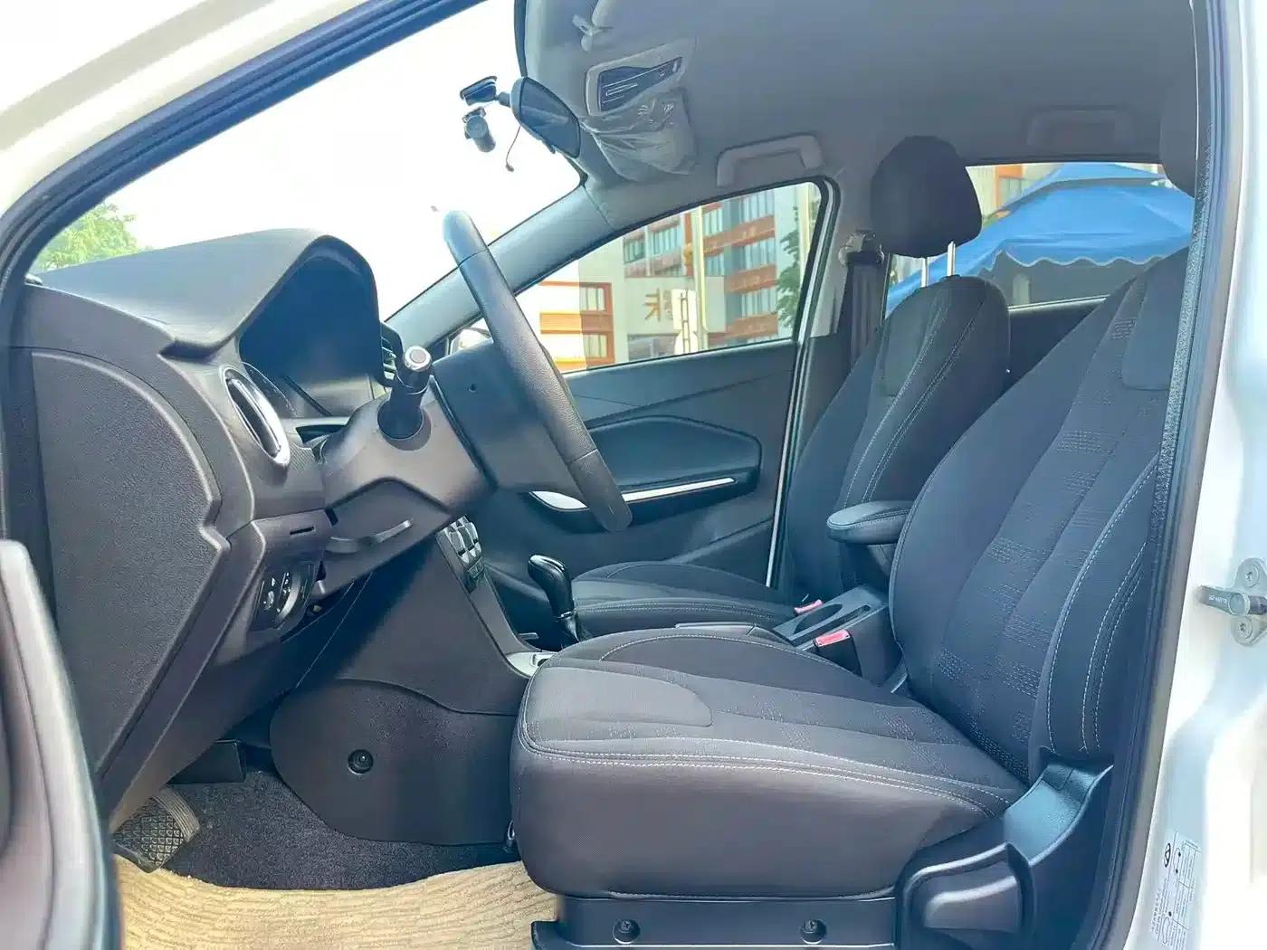 Chery Tiggo 3x 2018 1.5L Automatic Comfort Edition — миниатюра 8