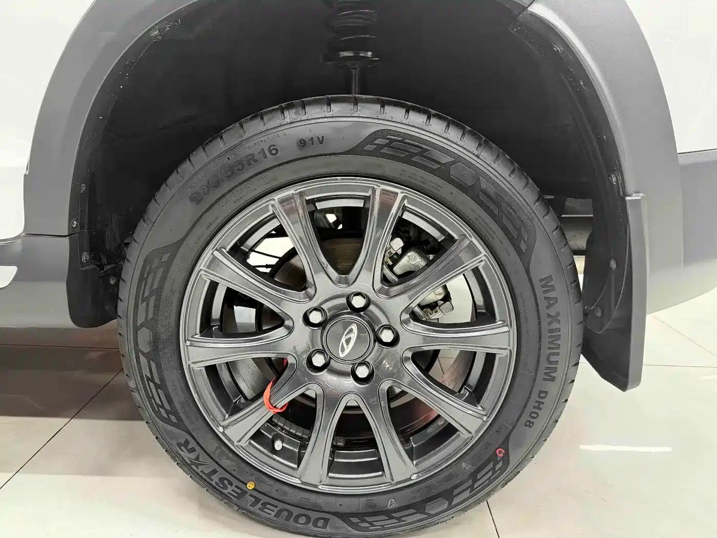 Chery Tiggo 3x 2024 1.5L CVT Premium Edition — миниатюра 12
