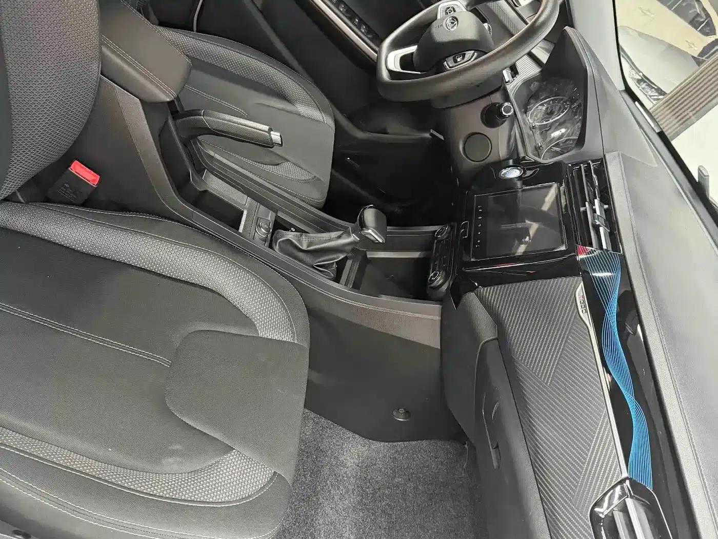 Chery Tiggo 3x 2024 1.5L CVT Premium Edition — миниатюра 13