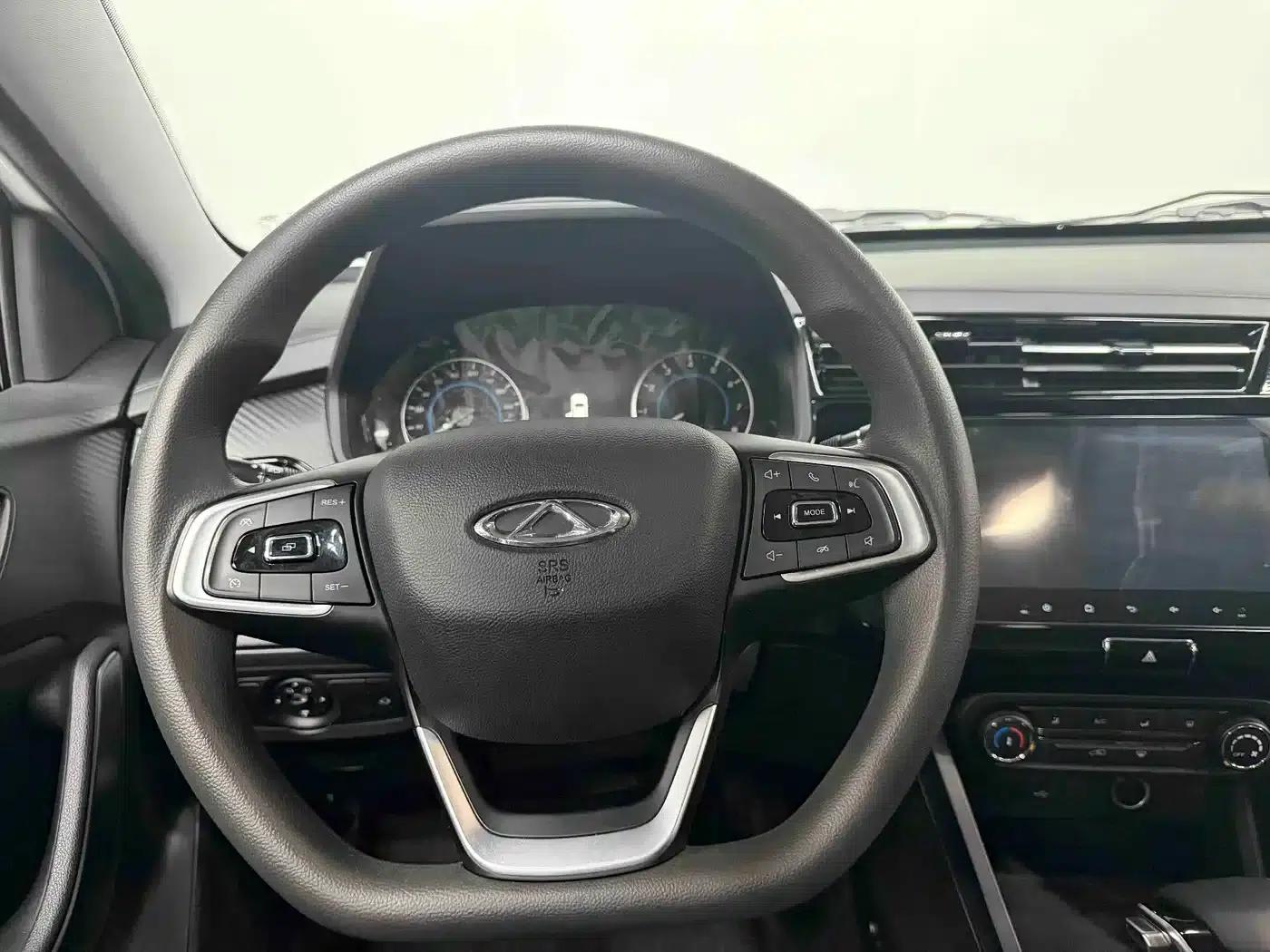 Chery Tiggo 3x 2024 1.5L CVT Premium Edition — миниатюра 8