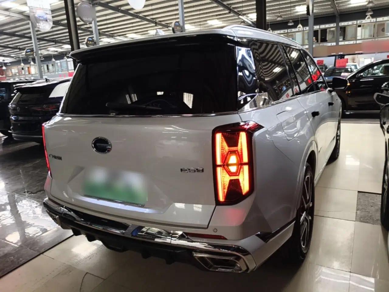 GAC Trumpchi ES9 2024 PHEV with 143 km Max — миниатюра 6