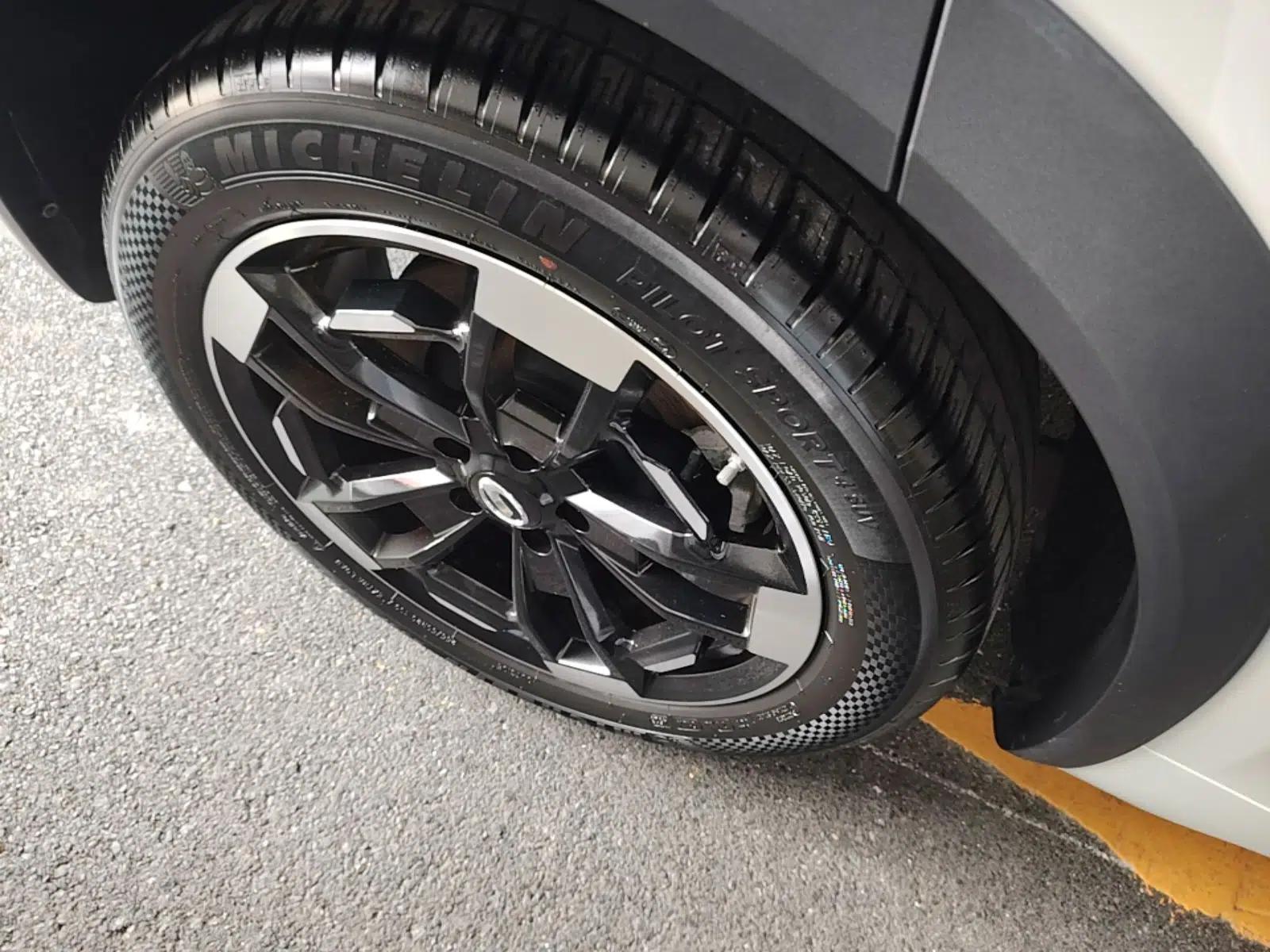 GAC Trumpchi ES9 2024 PHEV 143km Traveler Max — миниатюра 16