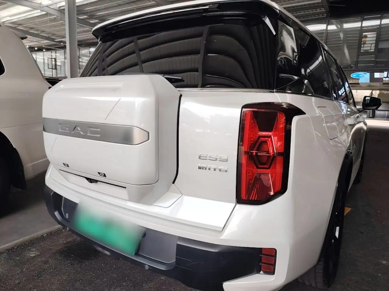 GAC Trumpchi ES9 2024 PHEV 143km Traveler Max — миниатюра 6
