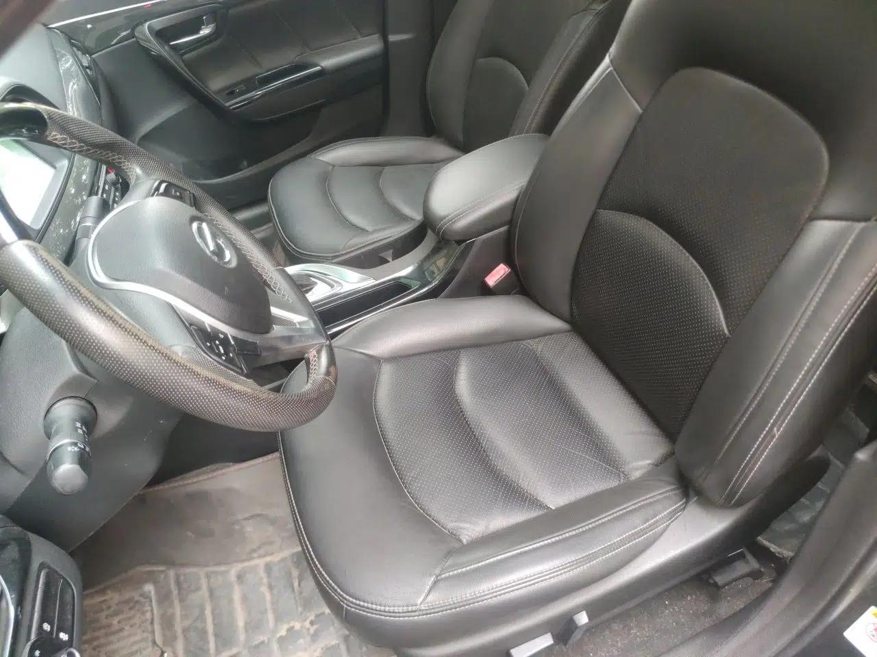 GAC Trumpchi GA6 2015 1.8T DCT Elite Model — миниатюра 15