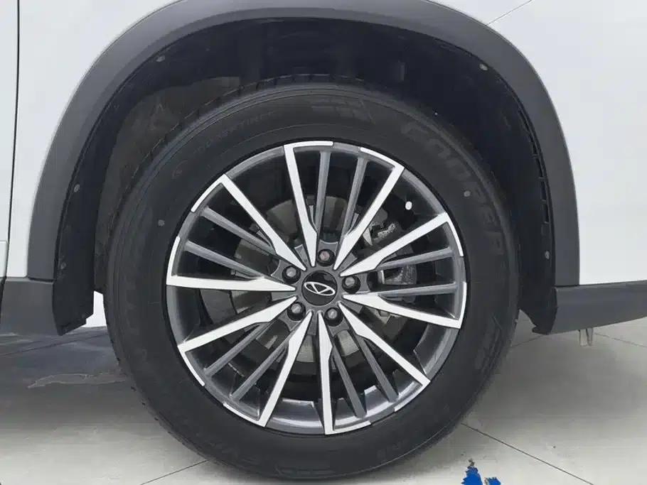 Chery Tiggo 8 PRO 2024 Champion Edition 290T 2WD Peak Edition 7-Seater — миниатюра 6