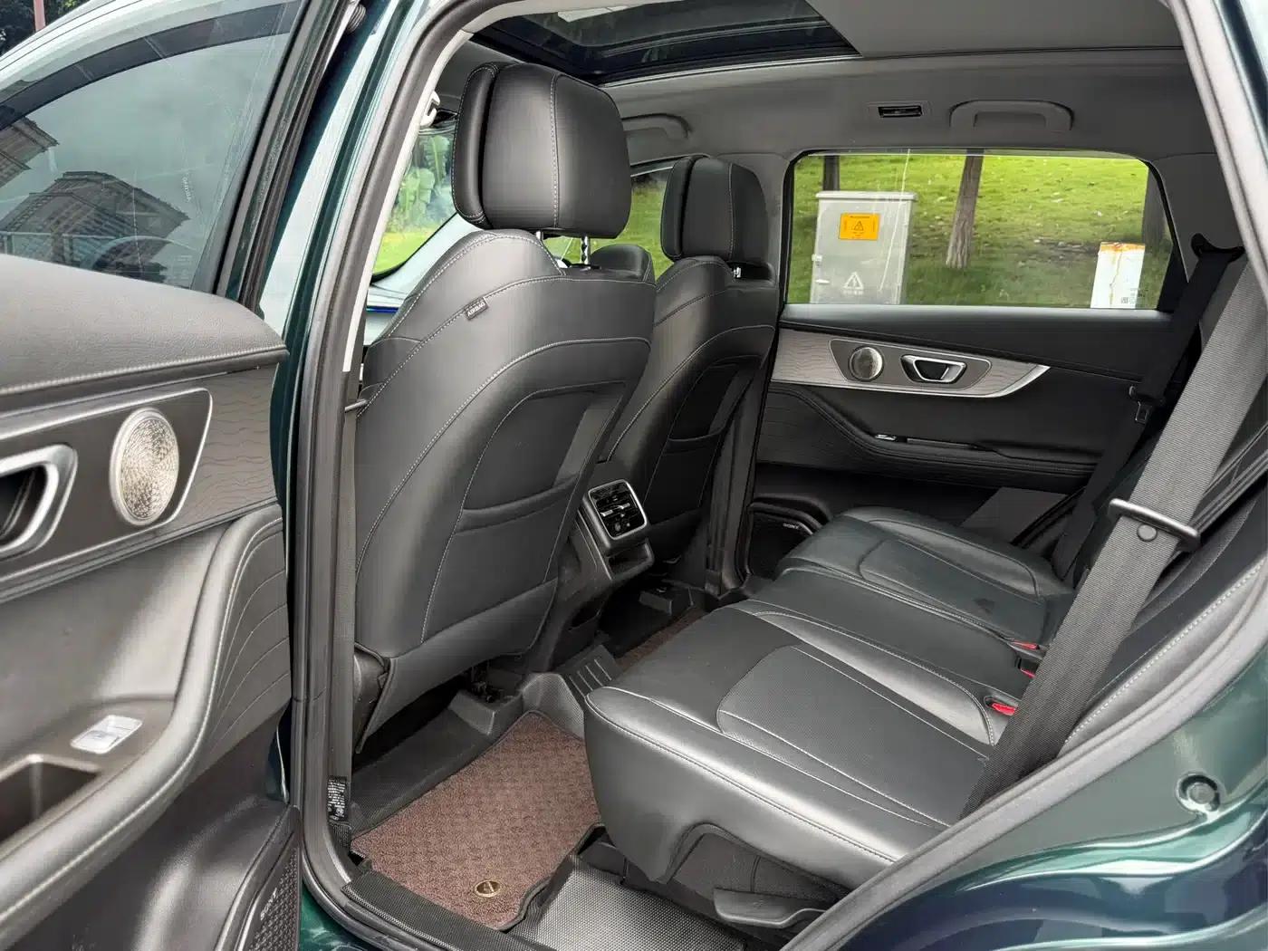 Chery Tiggo 8 PRO 2025 290T 2WD Luxury Edition — миниатюра 10