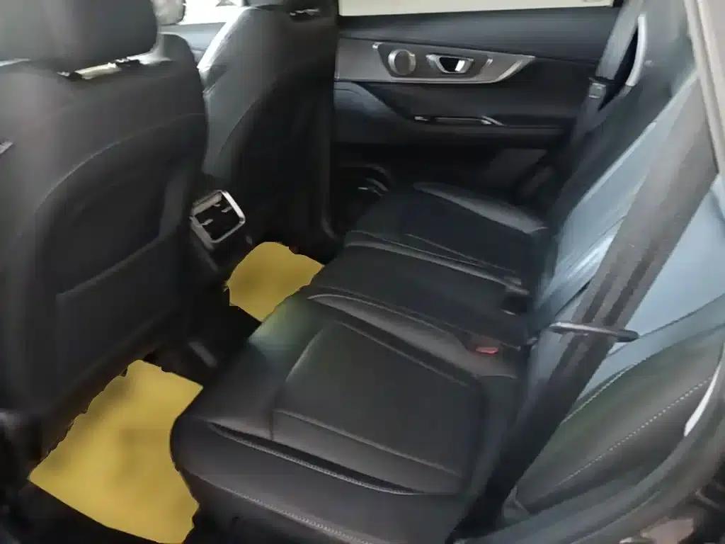 Chery Tiggo 8 PRO 2025 290T 2WD Luxury Edition — миниатюра 17