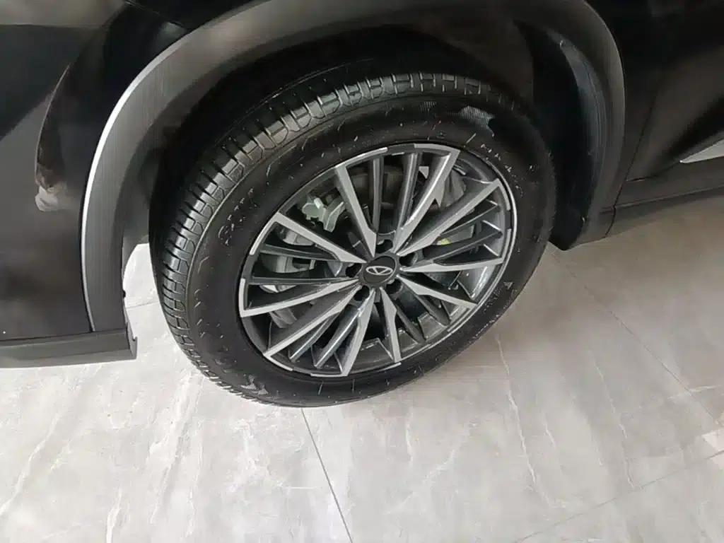 Chery Tiggo 8 PRO 2025 290T 2WD Luxury Edition — миниатюра 23