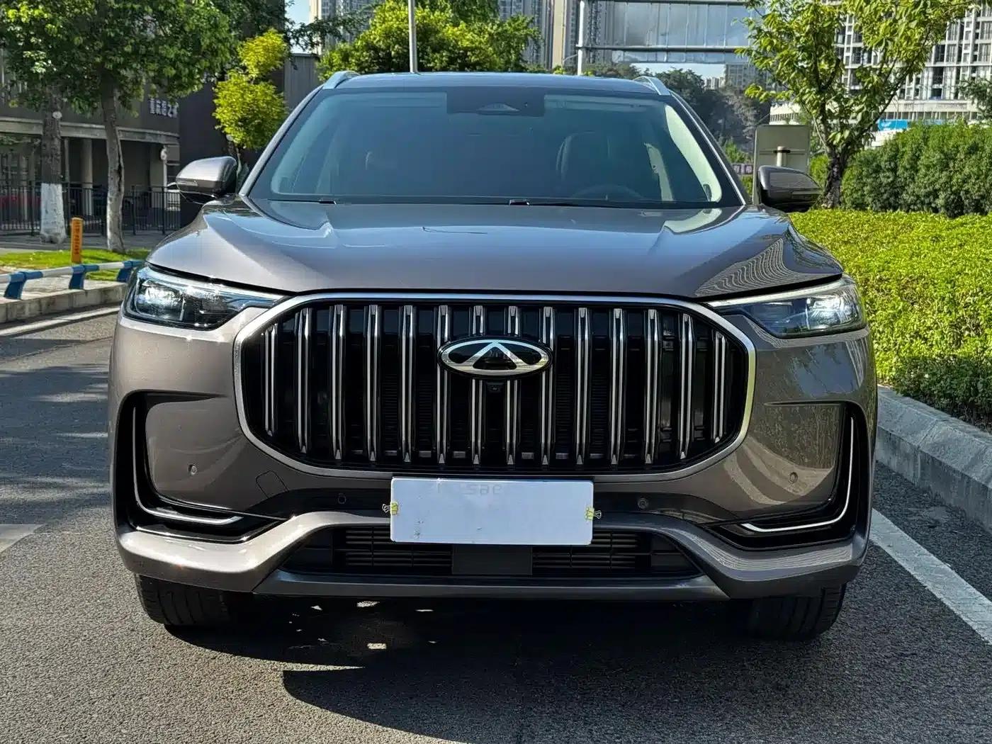 Chery Tiggo 9 2023 2.0T Dual-Clutch Two-Wheel Drive Luxury Edition 5-Seater — миниатюра 2