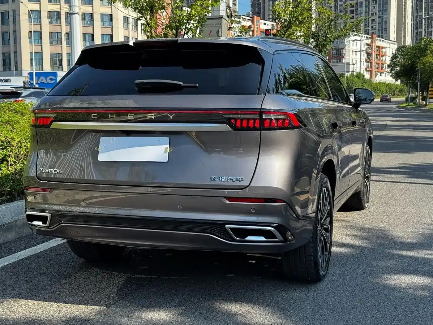 Chery Tiggo 9 2023 2.0T Dual-Clutch Two-Wheel Drive Luxury Edition 5-Seater — миниатюра 23