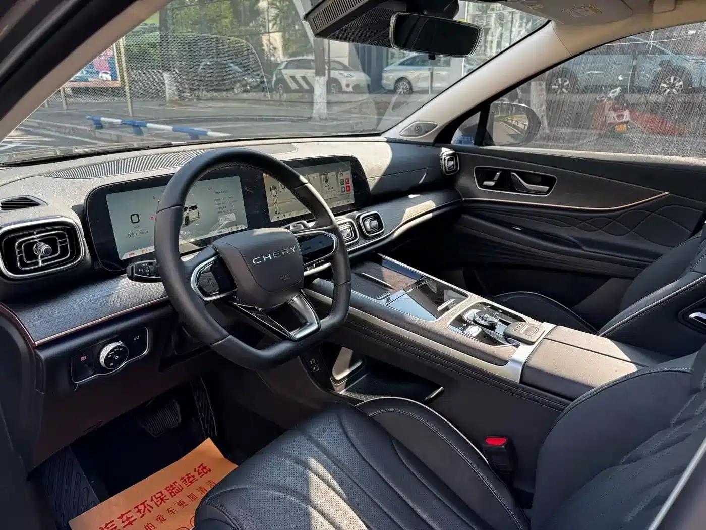 Chery Tiggo 9 2023 2.0T Dual-Clutch Two-Wheel Drive Luxury Edition 5-Seater — миниатюра 8
