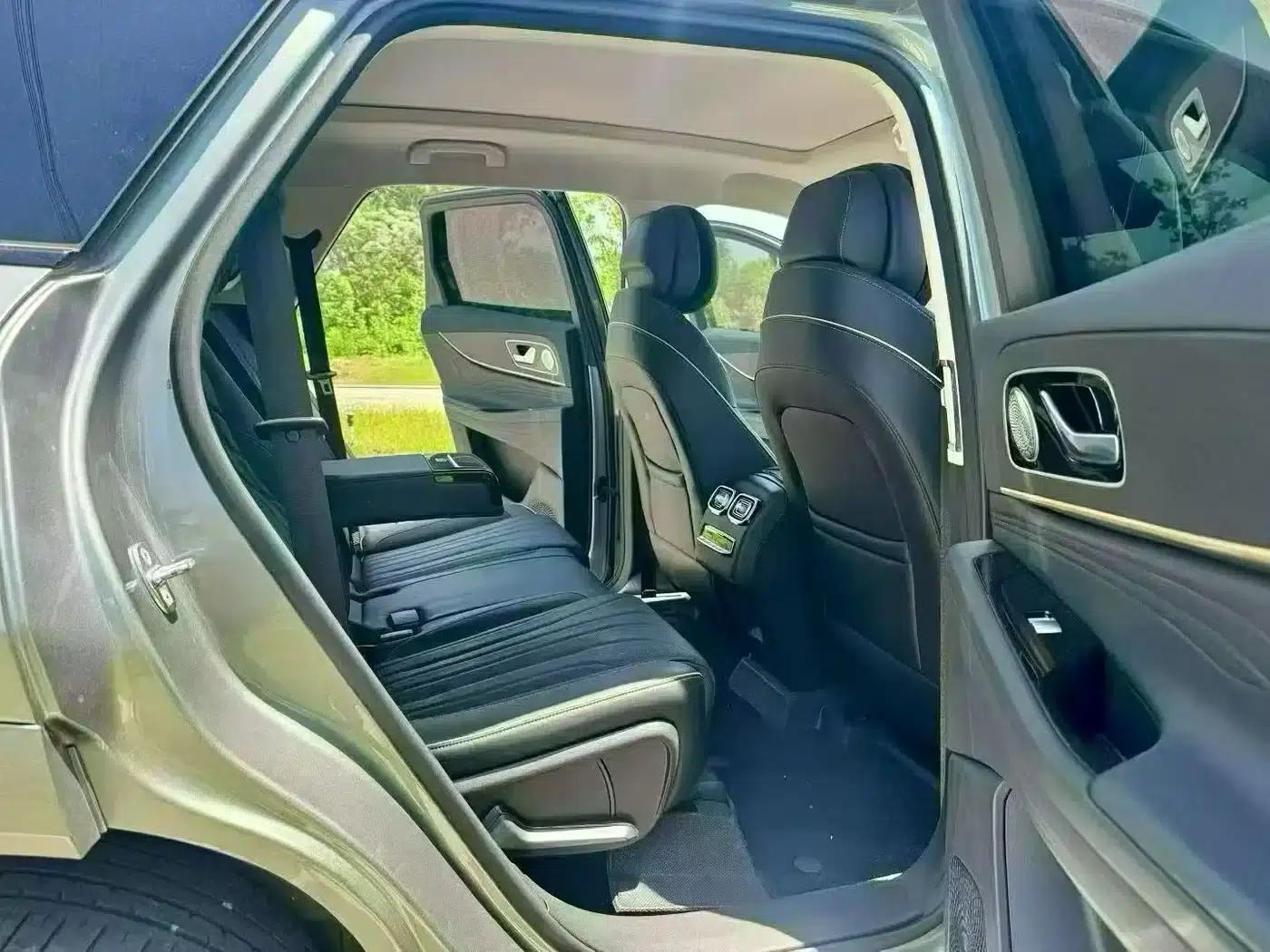 Chery Tiggo 9 2023 2.0T Automatic 2WD Luxury Edition 5-seater — миниатюра 9
