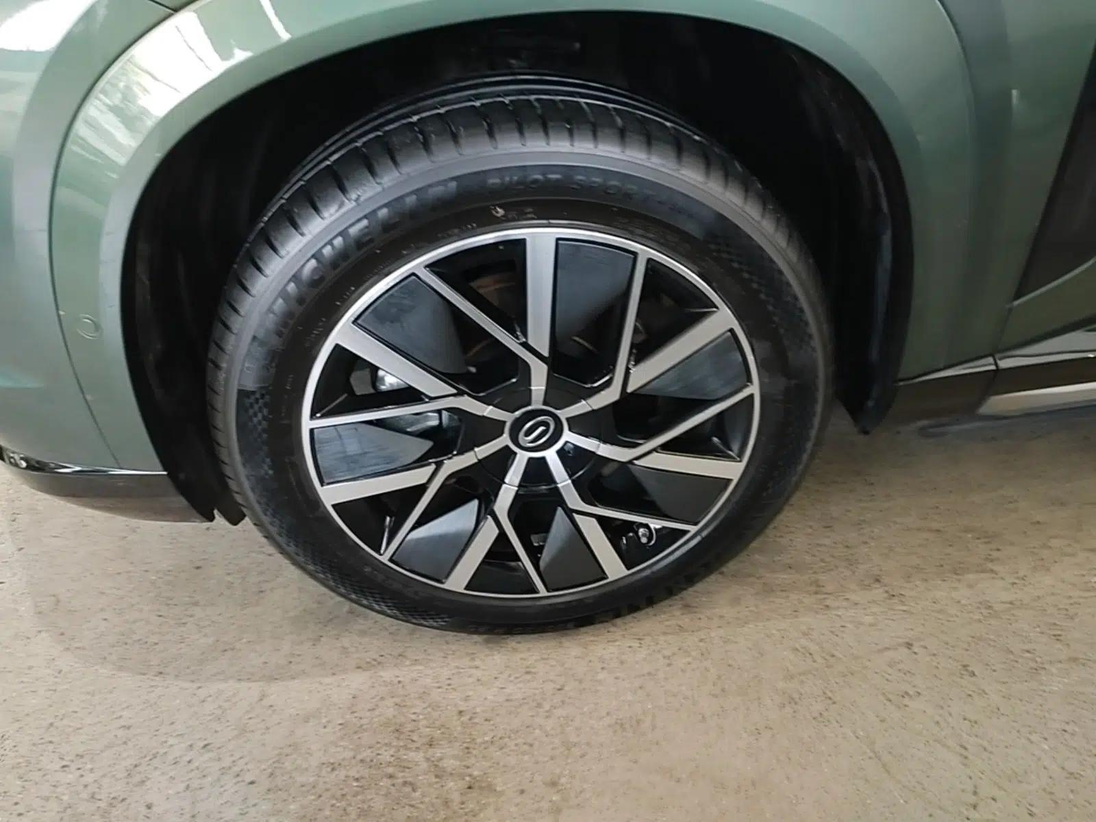 GAC Trumpchi Xiangwang S7 2025 180km Ultra All-Wheel Drive LiDAR Edition — миниатюра 10