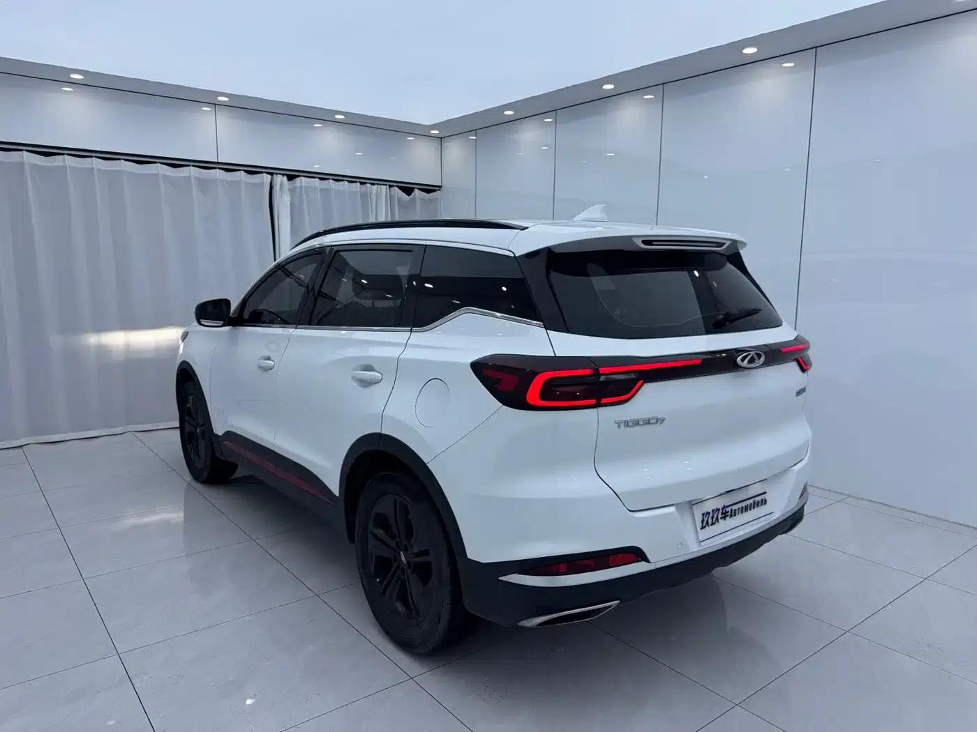 Chery Tiggo 7 2022 Super Edition 1.5T CVT Super Hero — миниатюра 6