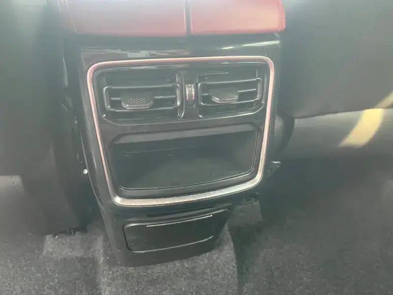 Jetour X70 PLUS 2022 1.5T CVT Premium Edition 7-seater — миниатюра 3