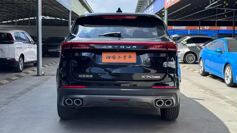 Jetour X70 PLUS 2024 Champion Edition 1.5T DCT Champion MAX 7-seater — миниатюра 5