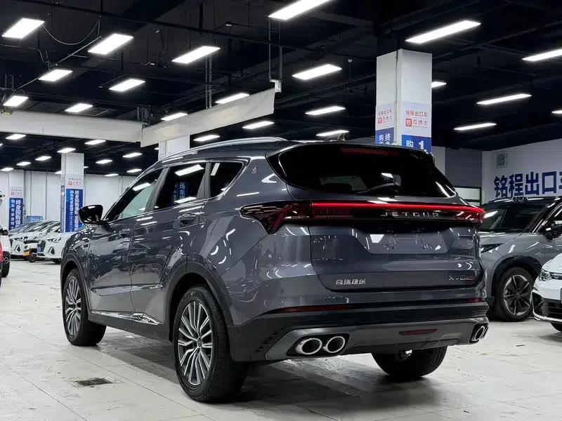Jetour X70 PLUS 2023 1.5T DCT Warrior PLUS 7-seater — миниатюра 3